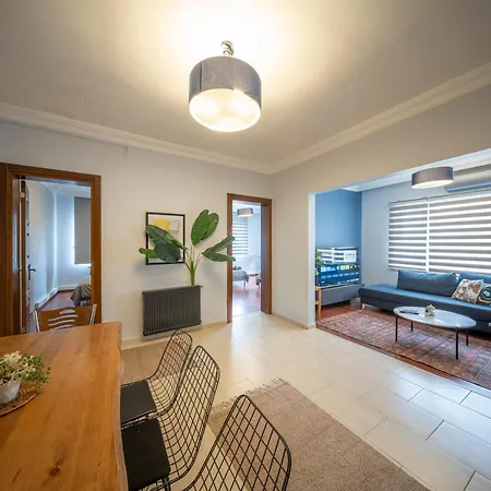 Apartment Luxurious Four Bedroom In Taksim, 4acs *