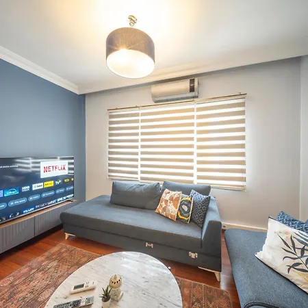 Apartment Luxurious Four Bedroom In Taksim, 4acs